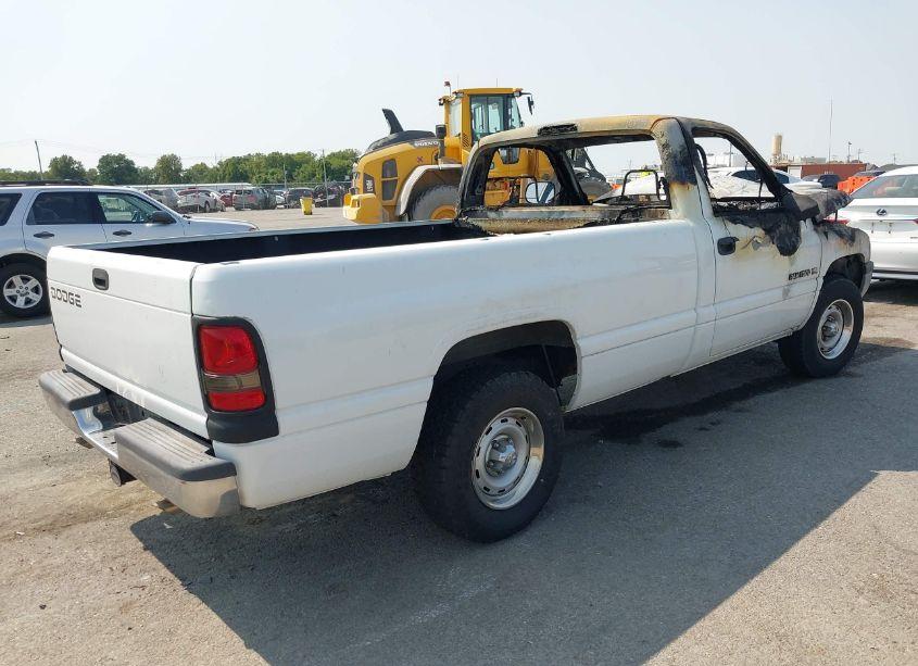 Photo 4 of 2001 Dodge Ram 1500 ST (VIN 1B7HC16Y71S126813)