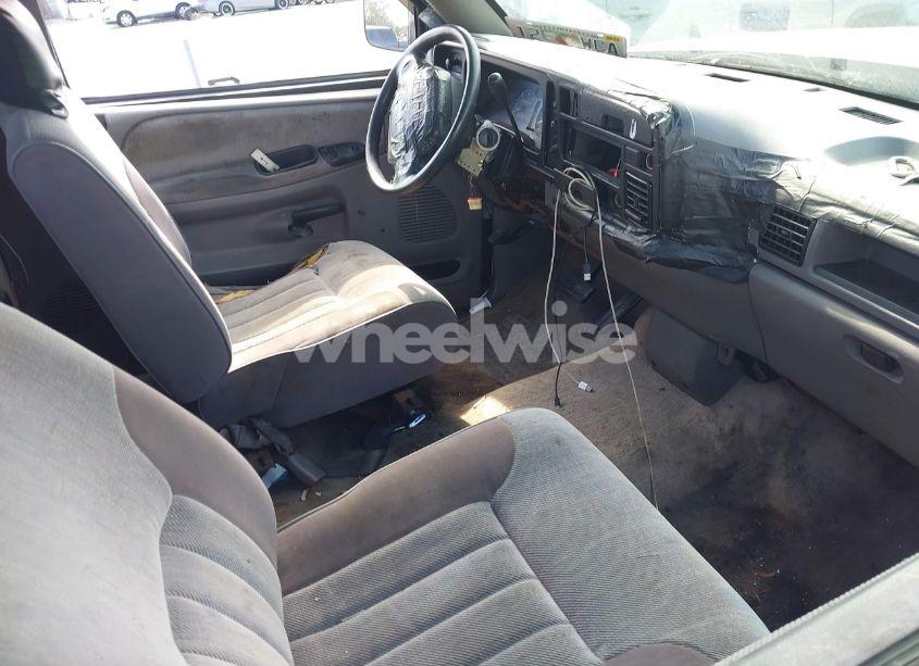 Photo 5 of 1994 Dodge Ram 1500 (VIN 1B7HC16Y9RS590908)