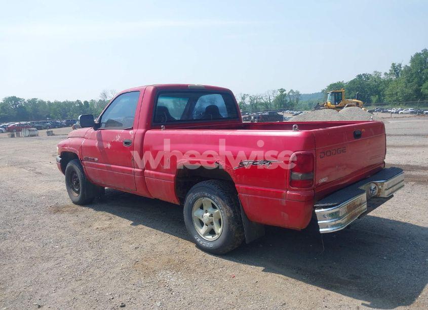 Photo 3 of 1996 Dodge Ram 1500 (VIN 1B7HC16Y9TJ117863)