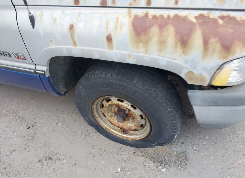 Photo 18 of 1996 Dodge Ram 1500 (VIN 1B7HC16Z2TS524636)