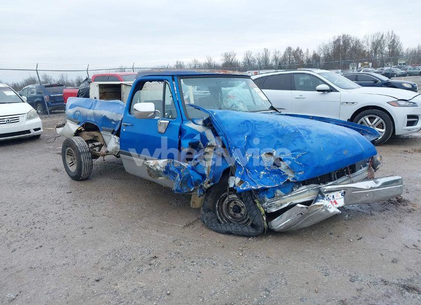 1992 Dodge D-series D150 (VIN 1B7HE16Y5NS602251) main photo