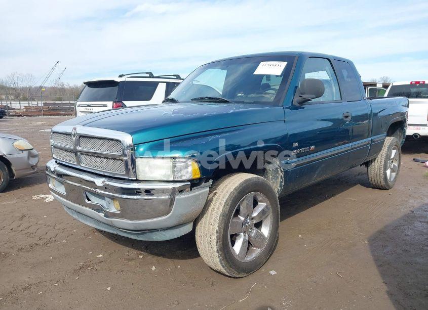 Photo 2 of 1998 Dodge Ram 1500 ST (VIN 1B7HF13Y4WJ203422)