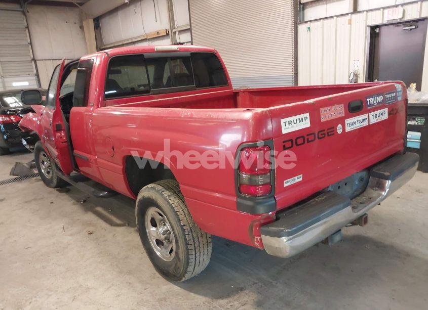 Photo 3 of 2001 Dodge Ram 1500 ST (VIN 1B7HF13Y91J586394)