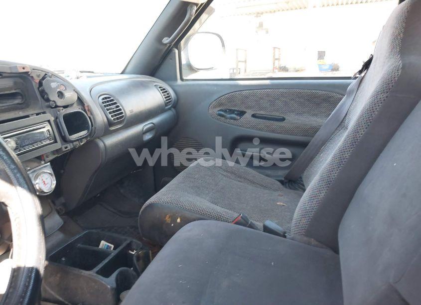 Photo 5 of 2001 Dodge Ram 1500 ST (VIN 1B7HF13Y91J614758)