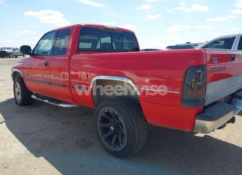 Photo 3 of 1998 Dodge Ram 1500 ST (VIN 1B7HF13Z1WJ260525)