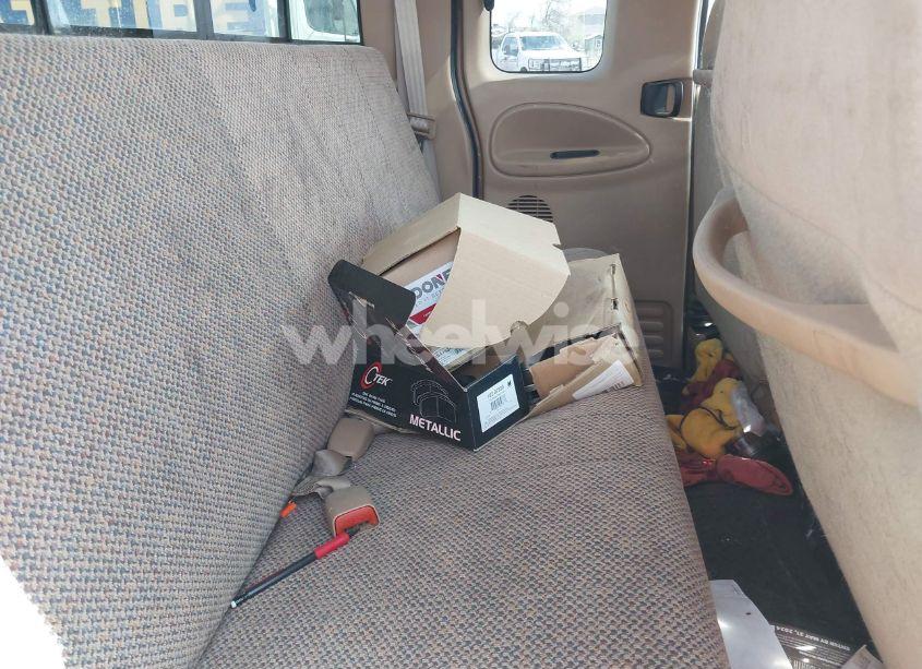 Photo 14 of 2000 Dodge Ram 1500 ST (VIN 1B7HF13Z7YJ123270)