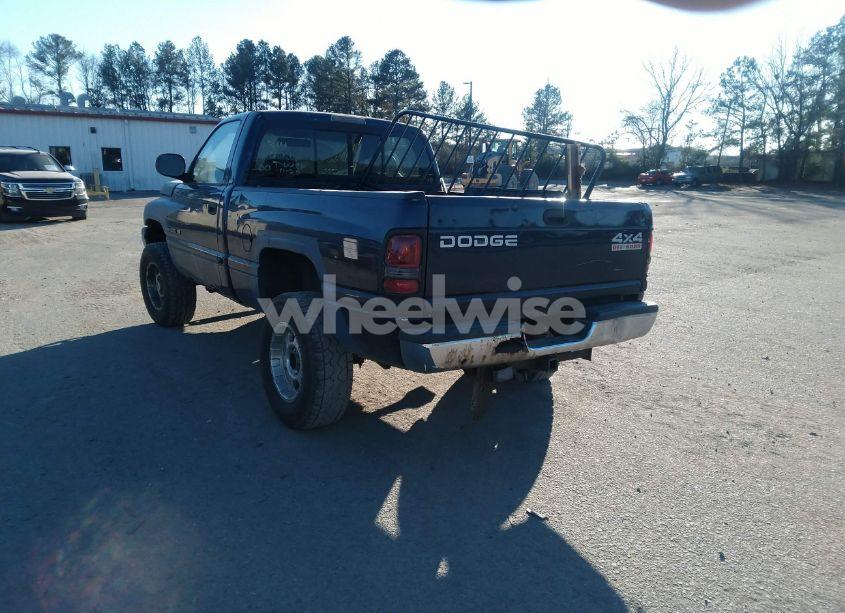 Photo 3 of 2001 Dodge Ram 1500 ST (VIN 1B7HF16Z11S314677)