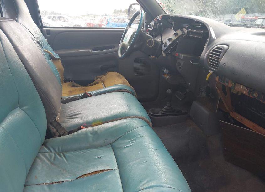 Photo 5 of 2001 Dodge Ram 1500 ST (VIN 1B7HF16Z41S688197)