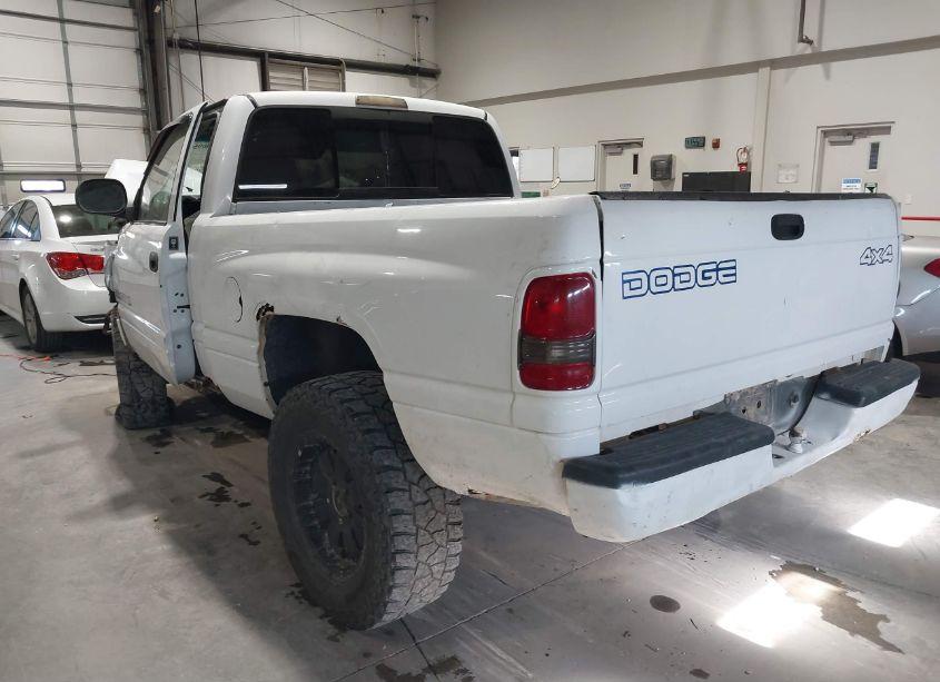 Photo 3 of 2001 Dodge Ram 1500 (VIN 1B7HF16Z51S660358)