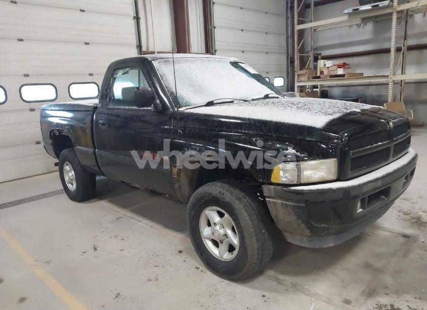 1996 Dodge Ram 1500 (VIN 1B7HF16Z9TJ181109) main photo
