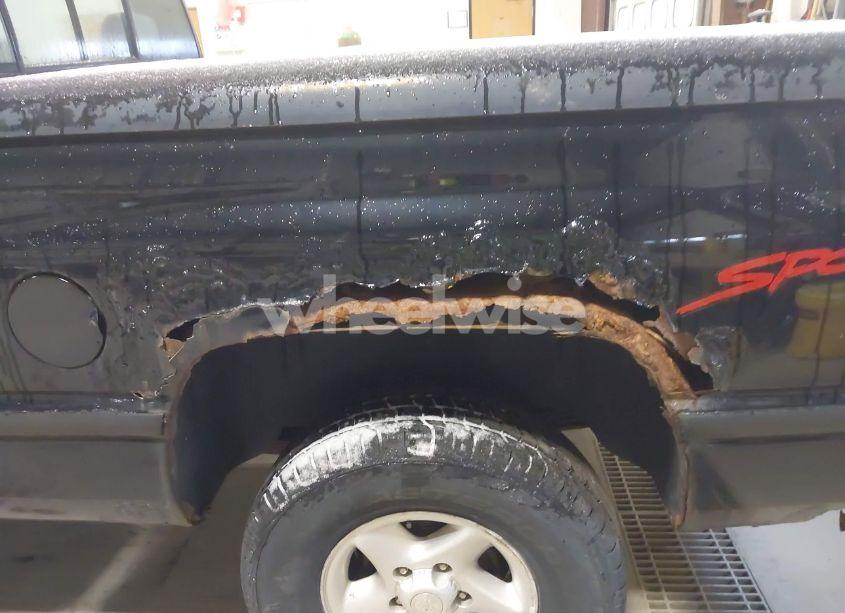 Photo 6 of 1996 Dodge Ram 1500 (VIN 1B7HF16Z9TJ181109)