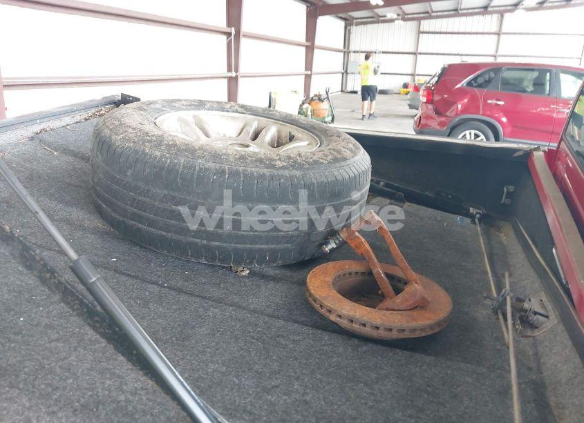 Photo 12 of 2001 Dodge Dakota SLT/SPORT (VIN 1B7HG2AN61S308252)