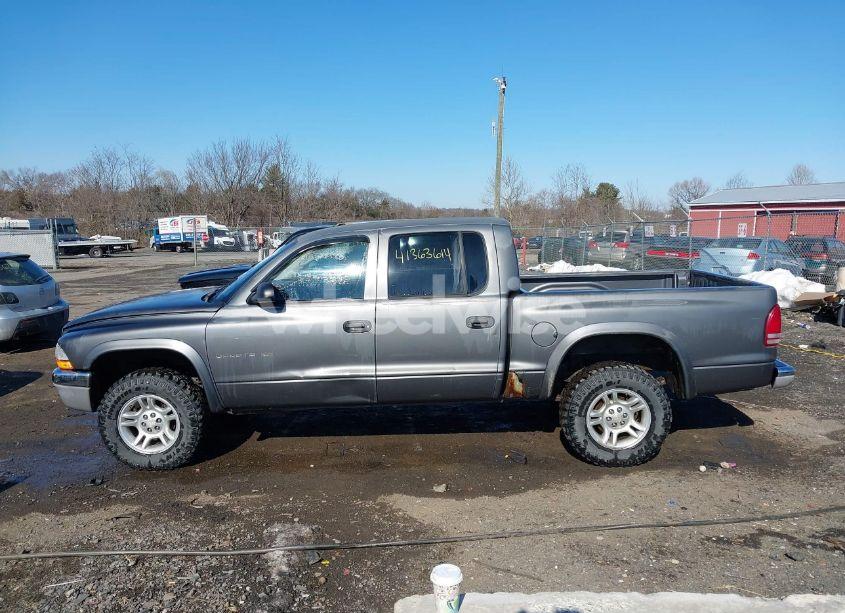 Photo 14 of 2001 Dodge Dakota SLT/SPORT (VIN 1B7HG2AX41S305657)