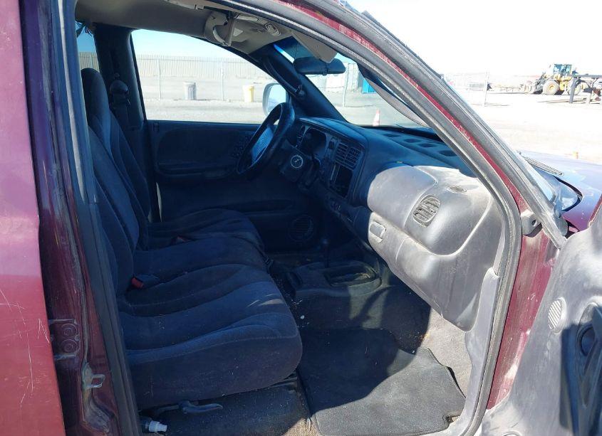 Photo 5 of 2000 Dodge Dakota SLT/SPORT (VIN 1B7HG2AZ3YS734963)