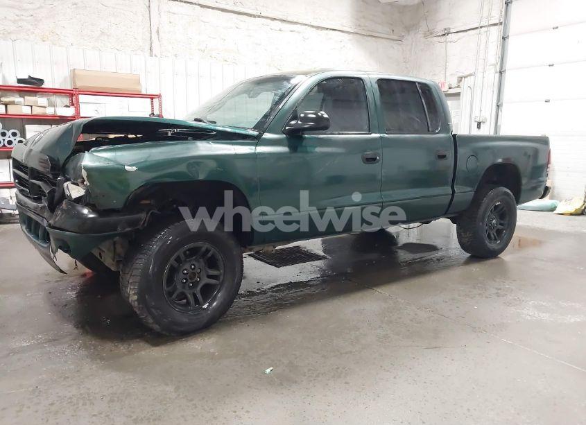 Photo 2 of 2000 Dodge Dakota SLT/SPORT (VIN 1B7HG2AZ7YS777329)