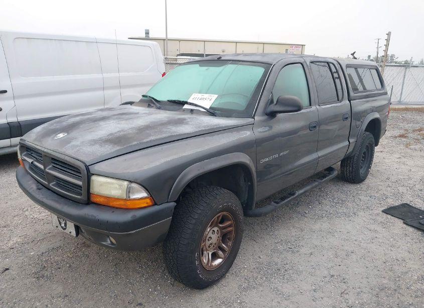 Photo 2 of 2002 Dodge Dakota SPORT (VIN 1B7HG38N02S540598)