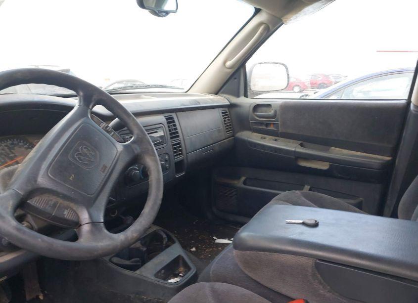 Photo 5 of 2002 Dodge Dakota SPORT (VIN 1B7HG38N22S501981)