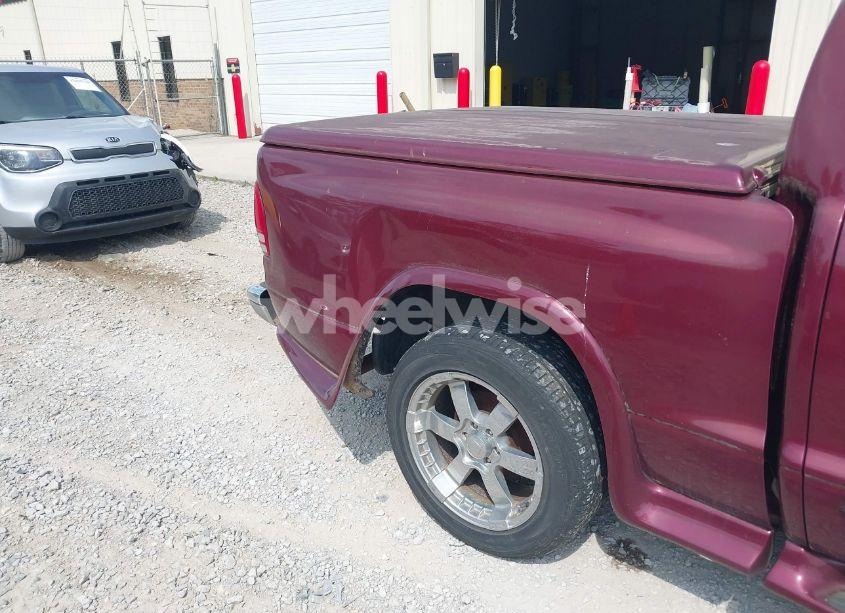 Photo 6 of 2001 Dodge Dakota SLT/SPORT (VIN 1B7HL2AN91S278613)