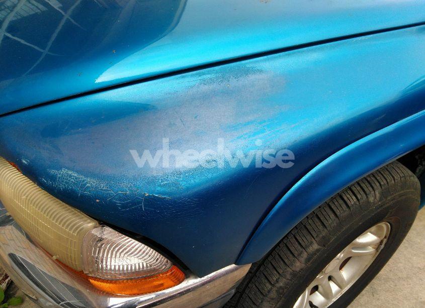 Photo 12 of 2002 Dodge Dakota SPORT (VIN 1B7HL38X42S669683)