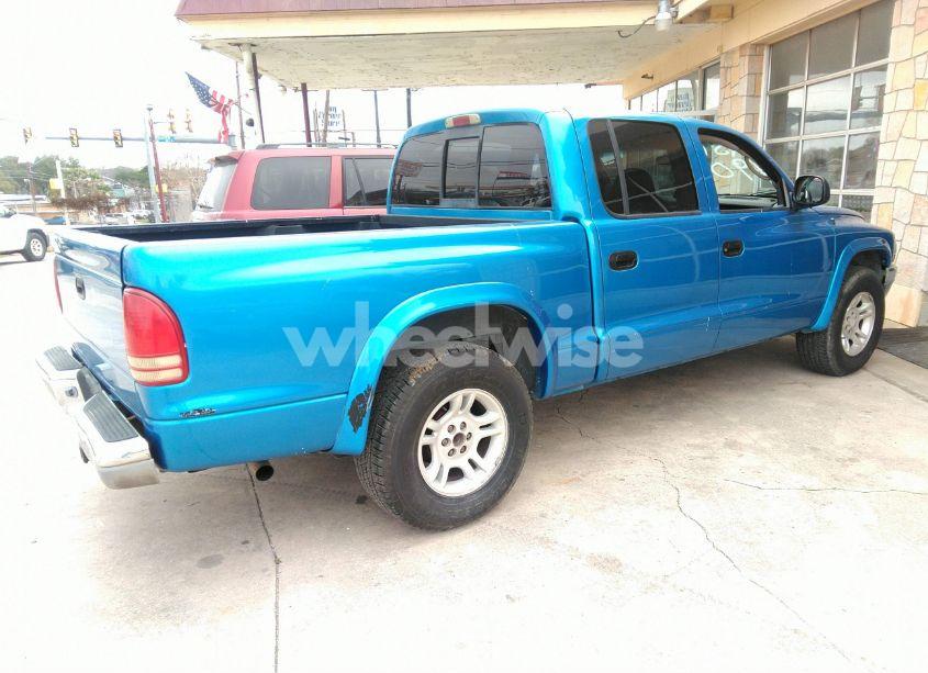 Photo 4 of 2002 Dodge Dakota SPORT (VIN 1B7HL38X42S669683)