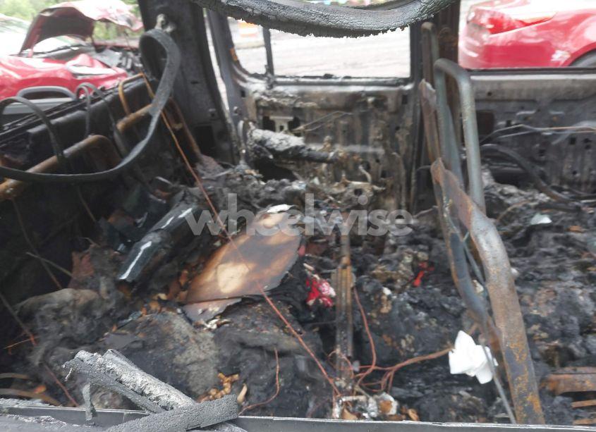 Photo 8 of 2002 Dodge Dakota SPORT (VIN 1B7HL38X92S564699)