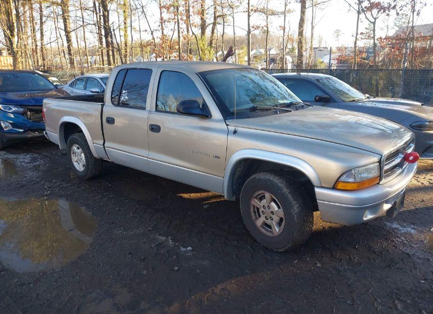 2002 Dodge Dakota SLT (VIN 1B7HL48N32S669257) main photo
