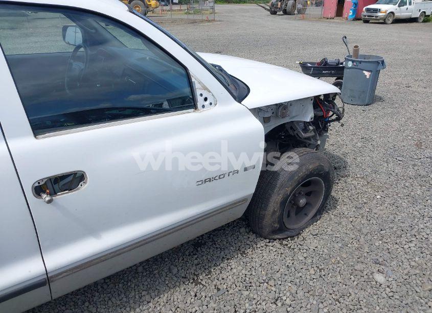 Photo 14 of 2002 Dodge Dakota SLT (VIN 1B7HL48N42S607446)