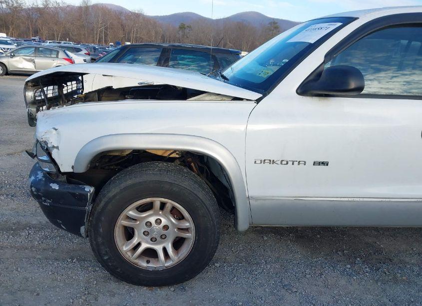 Photo 13 of 2002 Dodge Dakota SLT (VIN 1B7HL48X02S708551)