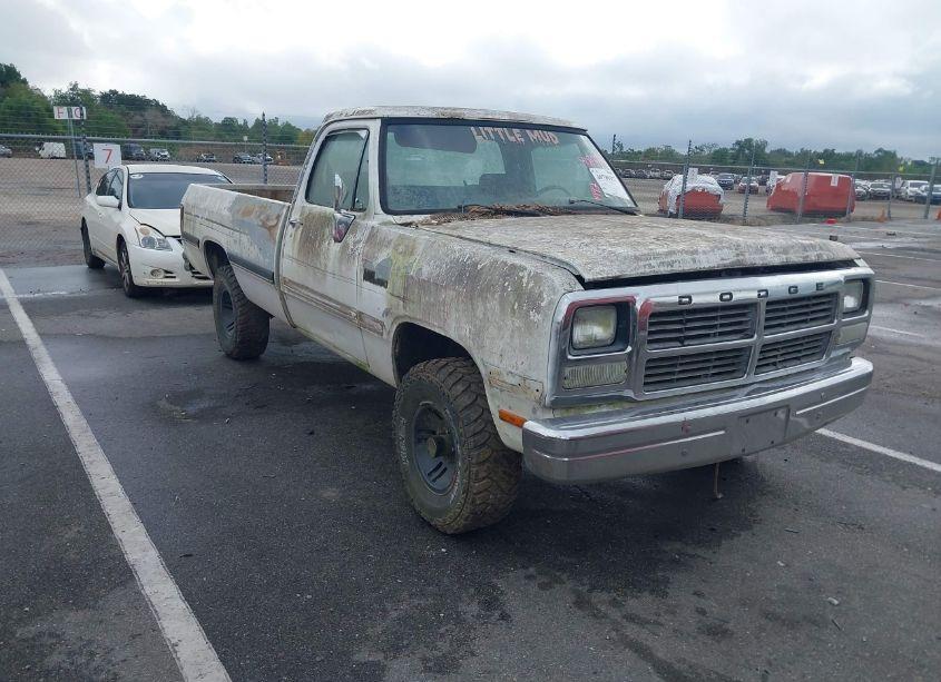 1992 Dodge W-series W150 (VIN 1B7HM16Y4NS658474) main photo