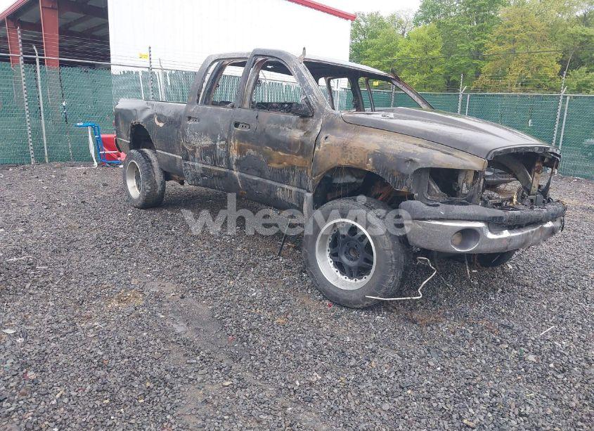 2002 Dodge Ram 1500 ST (VIN 1B7HU18Z42J105489) main photo
