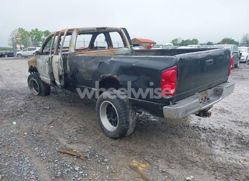 Photo 3 of 2002 Dodge Ram 1500 ST (VIN 1B7HU18Z42J105489)