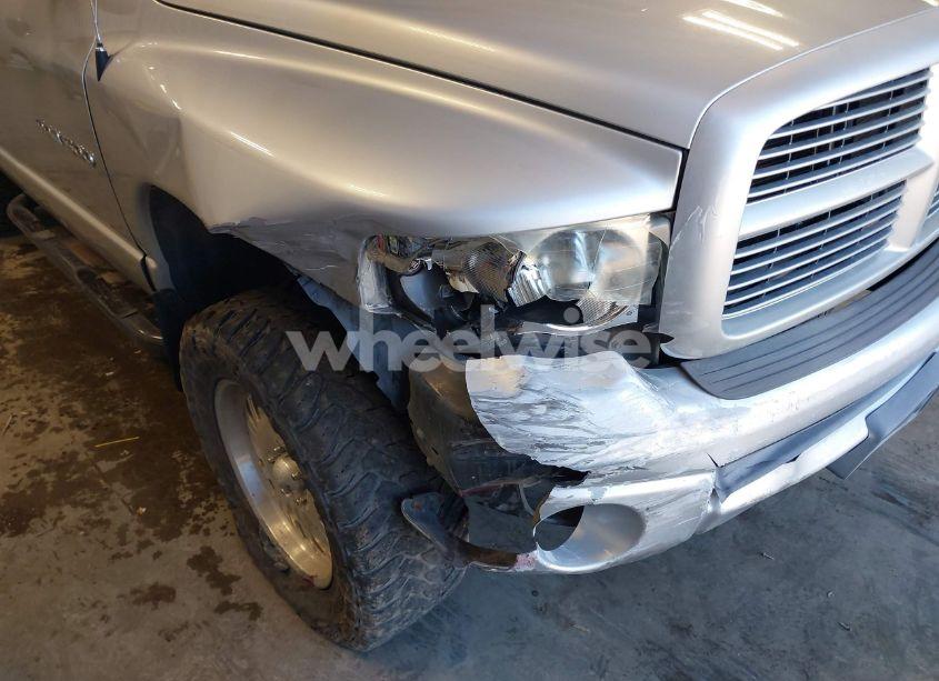 Photo 6 of 2002 Dodge Ram 1500 ST (VIN 1B7HU18Z42J121370)