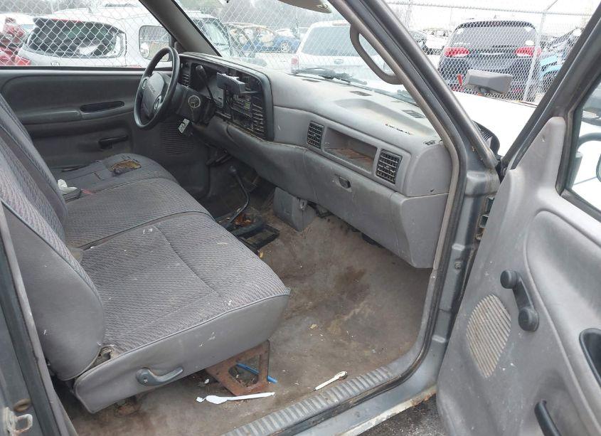Photo 5 of 1994 Dodge Ram 2500 (VIN 1B7JF26Y8RS722913)