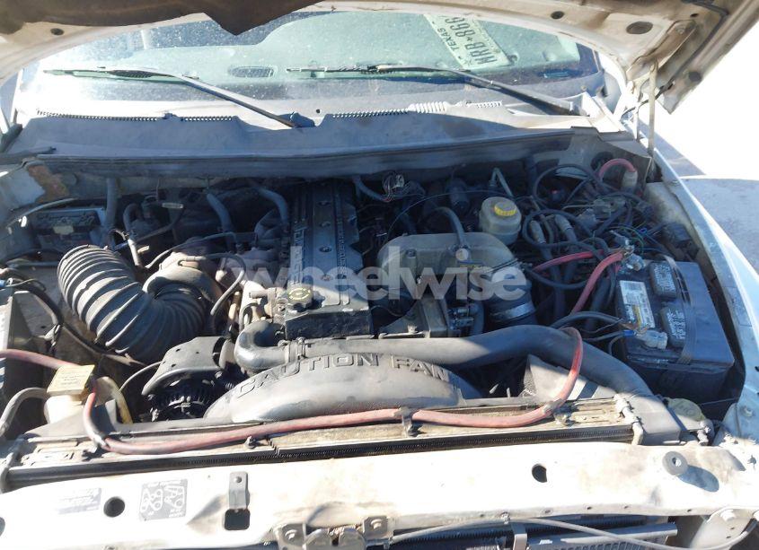 Photo 10 of 2000 Dodge Ram 2500 ST (VIN 1B7KC2364YJ114892)