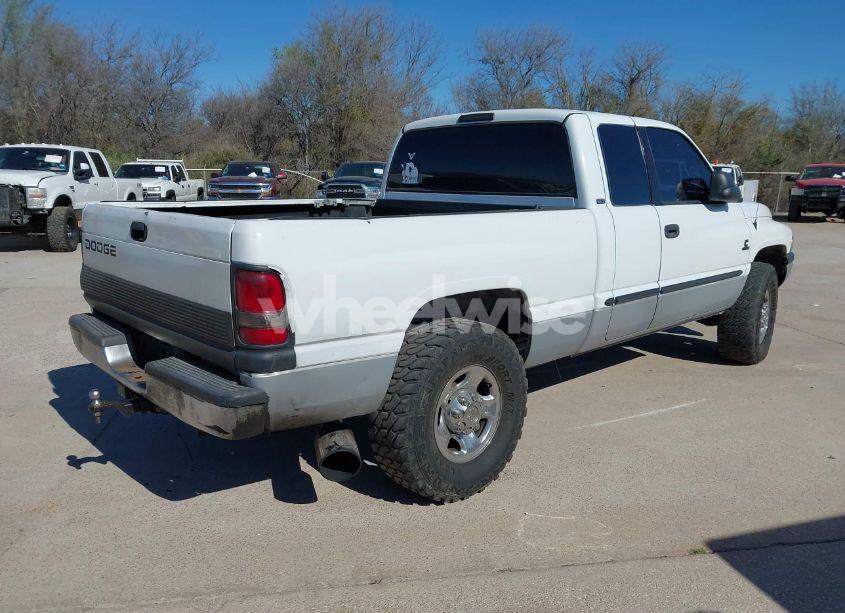 Photo 4 of 2000 Dodge Ram 2500 ST (VIN 1B7KC2364YJ114892)