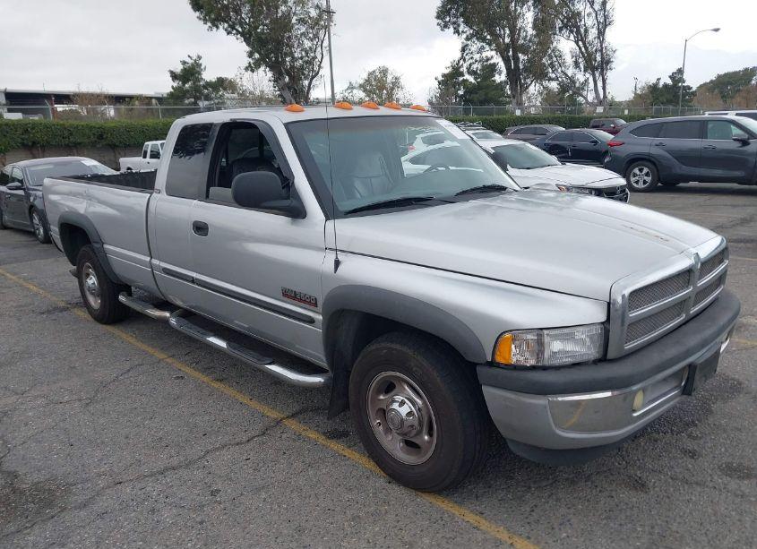 2001 Dodge Ram 2500 ST (VIN 1B7KC23671J523507) main photo