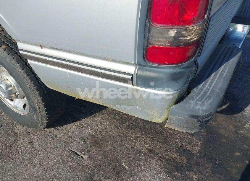 Photo 14 of 1996 Dodge Ram 2500 (VIN 1B7KC23C3TJ145047)