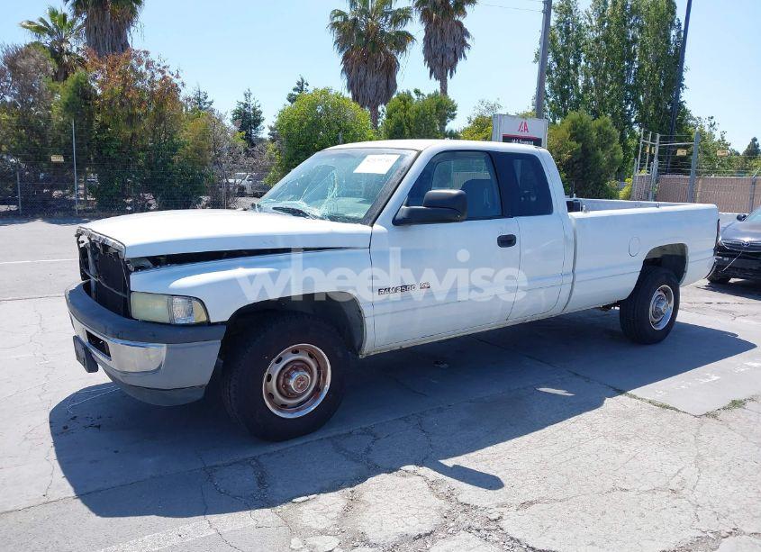 Photo 2 of 2001 Dodge Ram 2500 ST (VIN 1B7KC23Z31J617183)