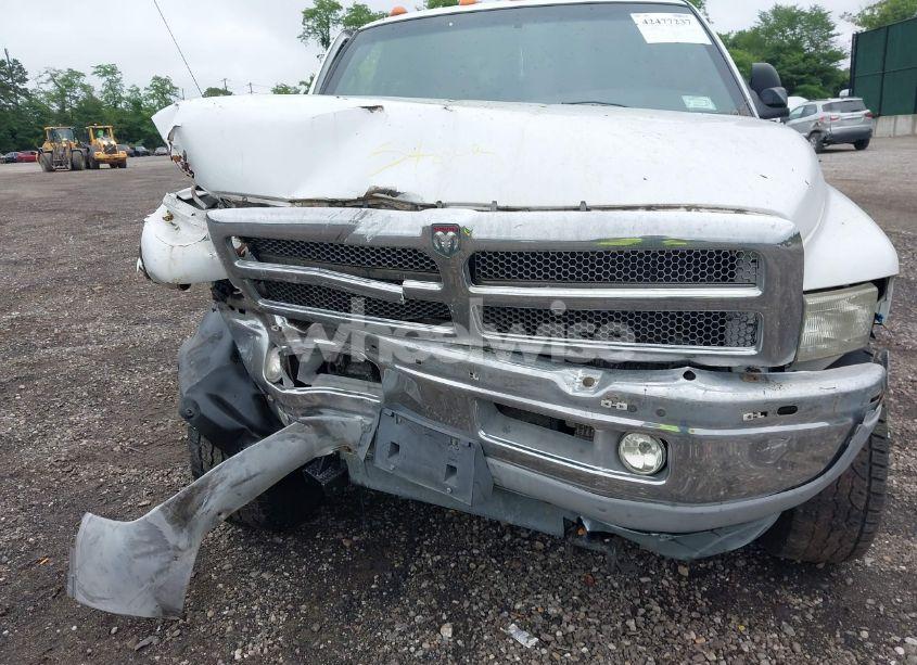 Photo 12 of 1999 Dodge Ram 2500 ST (VIN 1B7KF2360XJ624971)