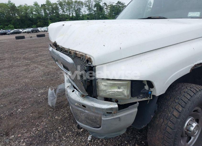 Photo 13 of 1999 Dodge Ram 2500 ST (VIN 1B7KF2360XJ624971)