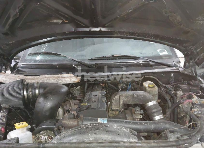 Photo 10 of 2001 Dodge Ram 2500 ST (VIN 1B7KF23621J611551)