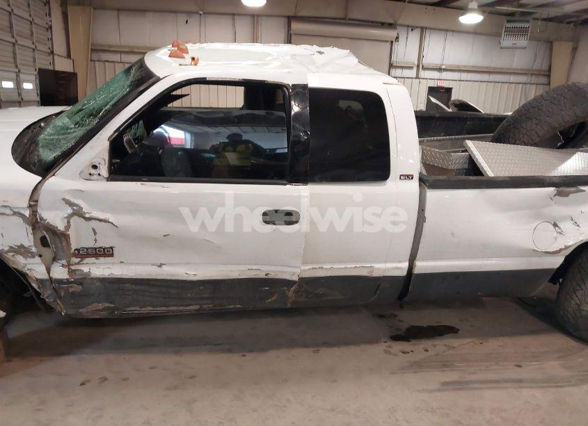Photo 13 of 2001 Dodge Ram 2500 ST (VIN 1B7KF23631J609940)