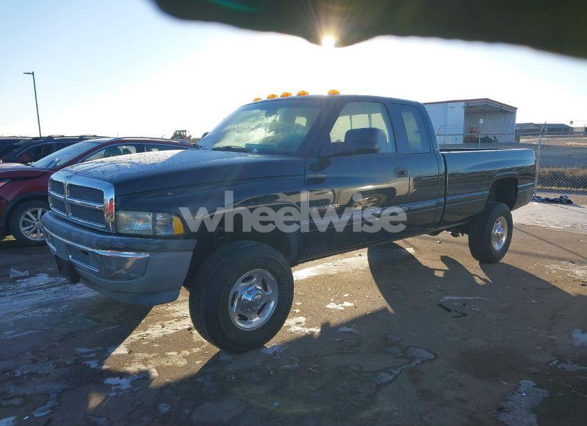 Photo 2 of 2001 Dodge Ram 2500 ST (VIN 1B7KF23661J611648)