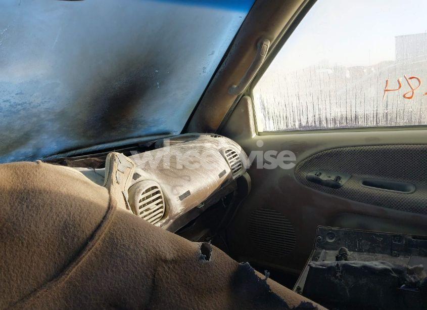 Photo 6 of 2001 Dodge Ram 2500 ST (VIN 1B7KF23661J611648)