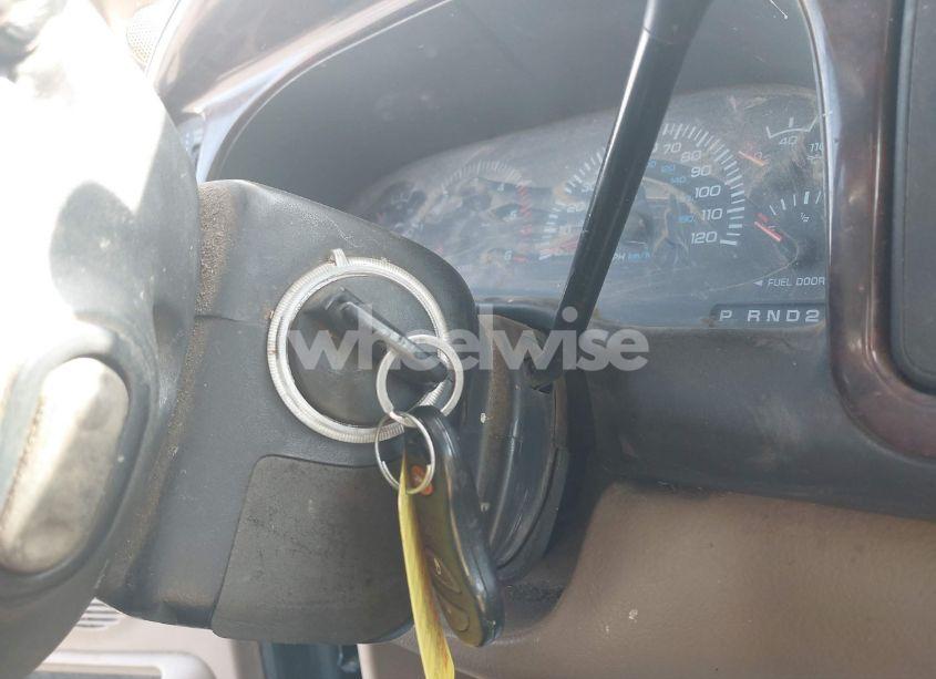 Photo 11 of 2001 Dodge Ram 2500 ST (VIN 1B7KF23WX1J517434)