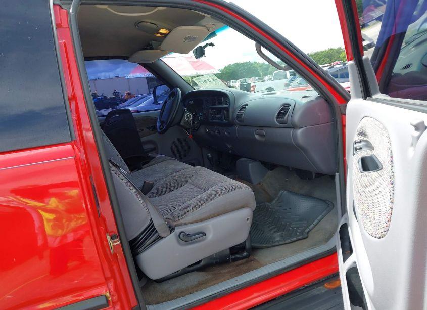 Photo 5 of 2001 Dodge Ram 2500 ST (VIN 1B7KF23Z21J251806)