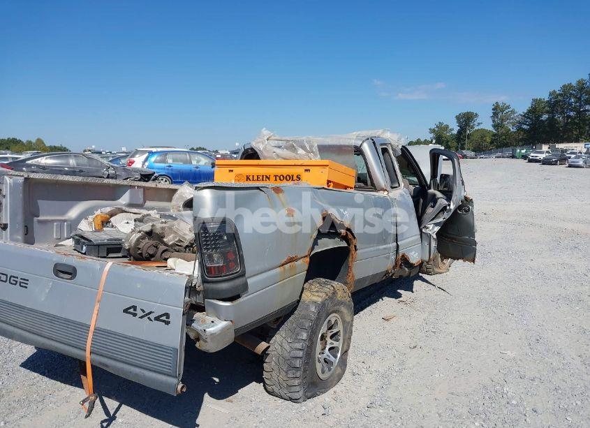 Photo 4 of 2001 Dodge Ram 2500 ST (VIN 1B7KF23Z71J220955)