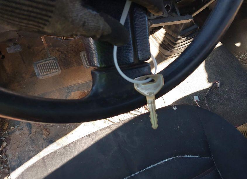 Photo 10 of 1992 Dodge D-series D300/D350 (VIN 1B7ME36C2NS686477)