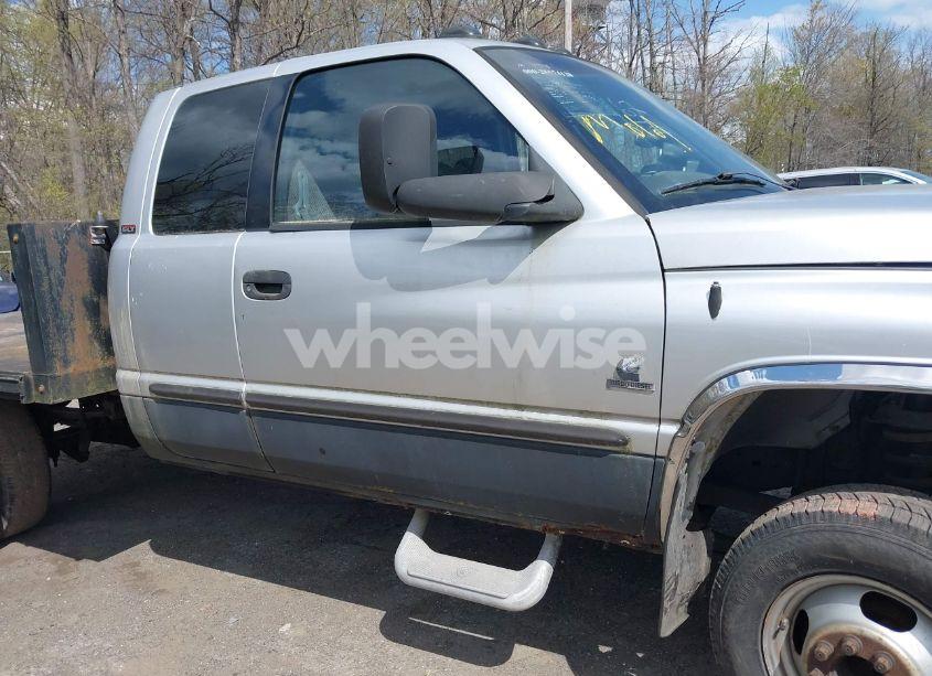 Photo 13 of 2001 Dodge Ram 3500 ST (VIN 1B7MF33601J552174)