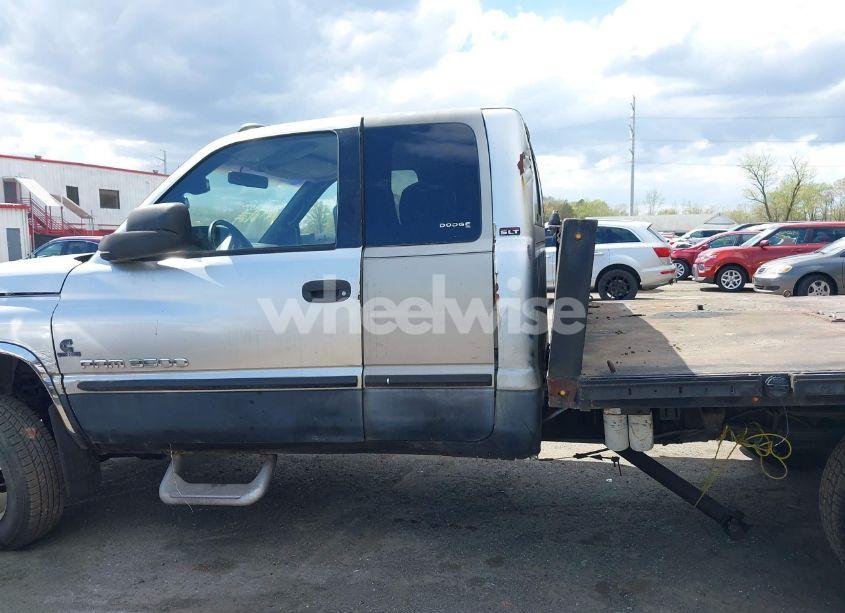 Photo 14 of 2001 Dodge Ram 3500 ST (VIN 1B7MF33601J552174)